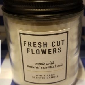 Bath and Body Works candle